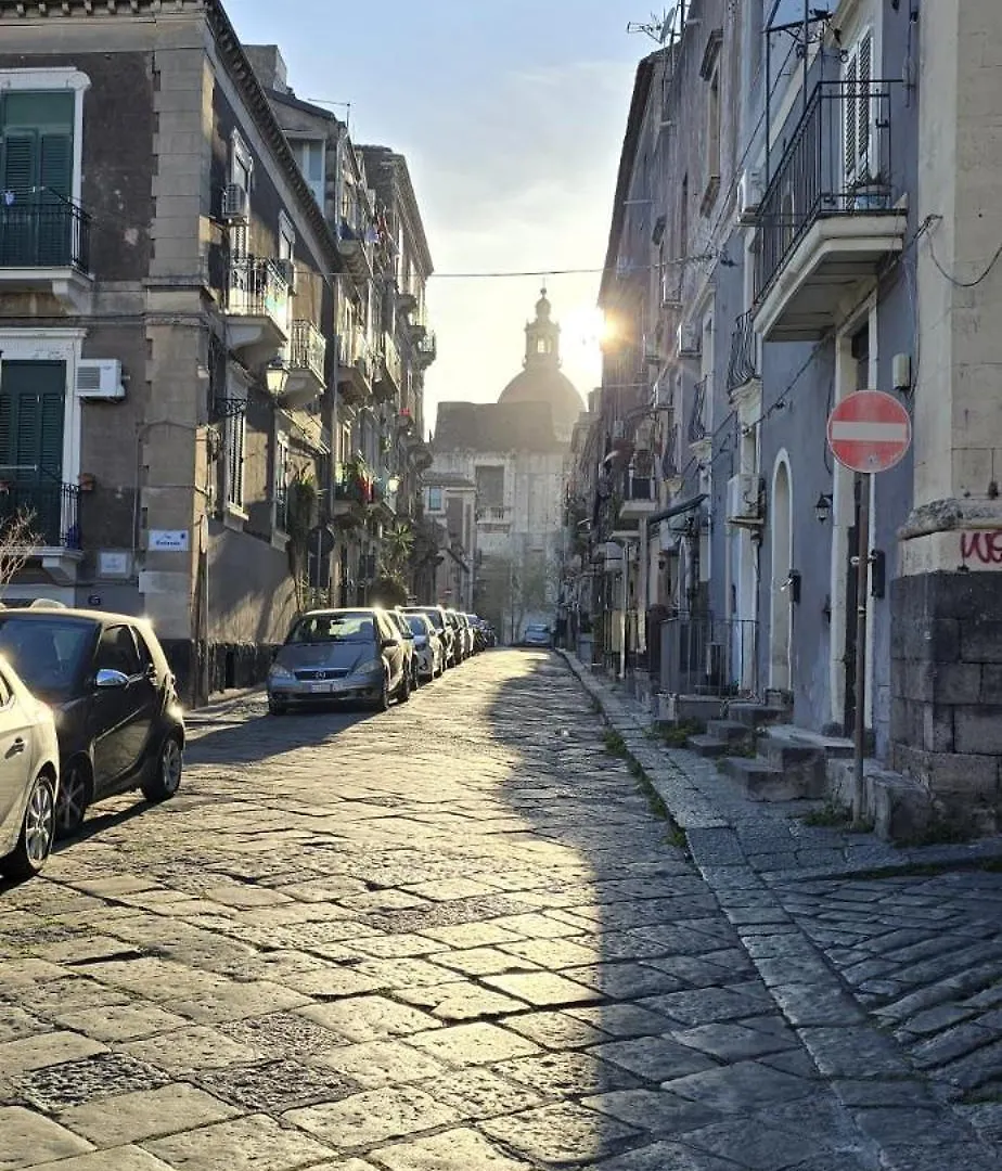 Gesuiti Home Di Agata E Aurora Aeroporto di Catania Fontana Rossa Casa vacanze